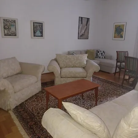 Heart Of The City Market Square Cracow By Renters * Kraków