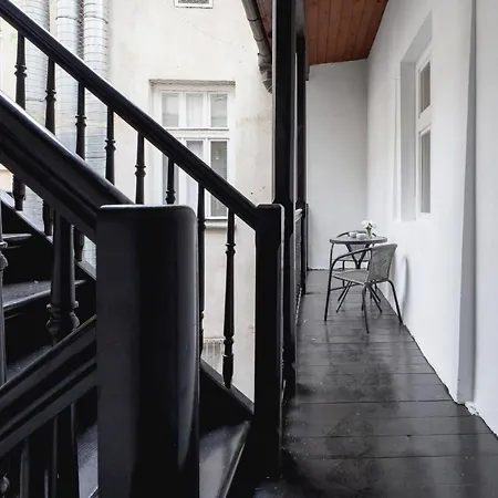 Daire Heart Of The City Market Square Cracow By Renters Krakow